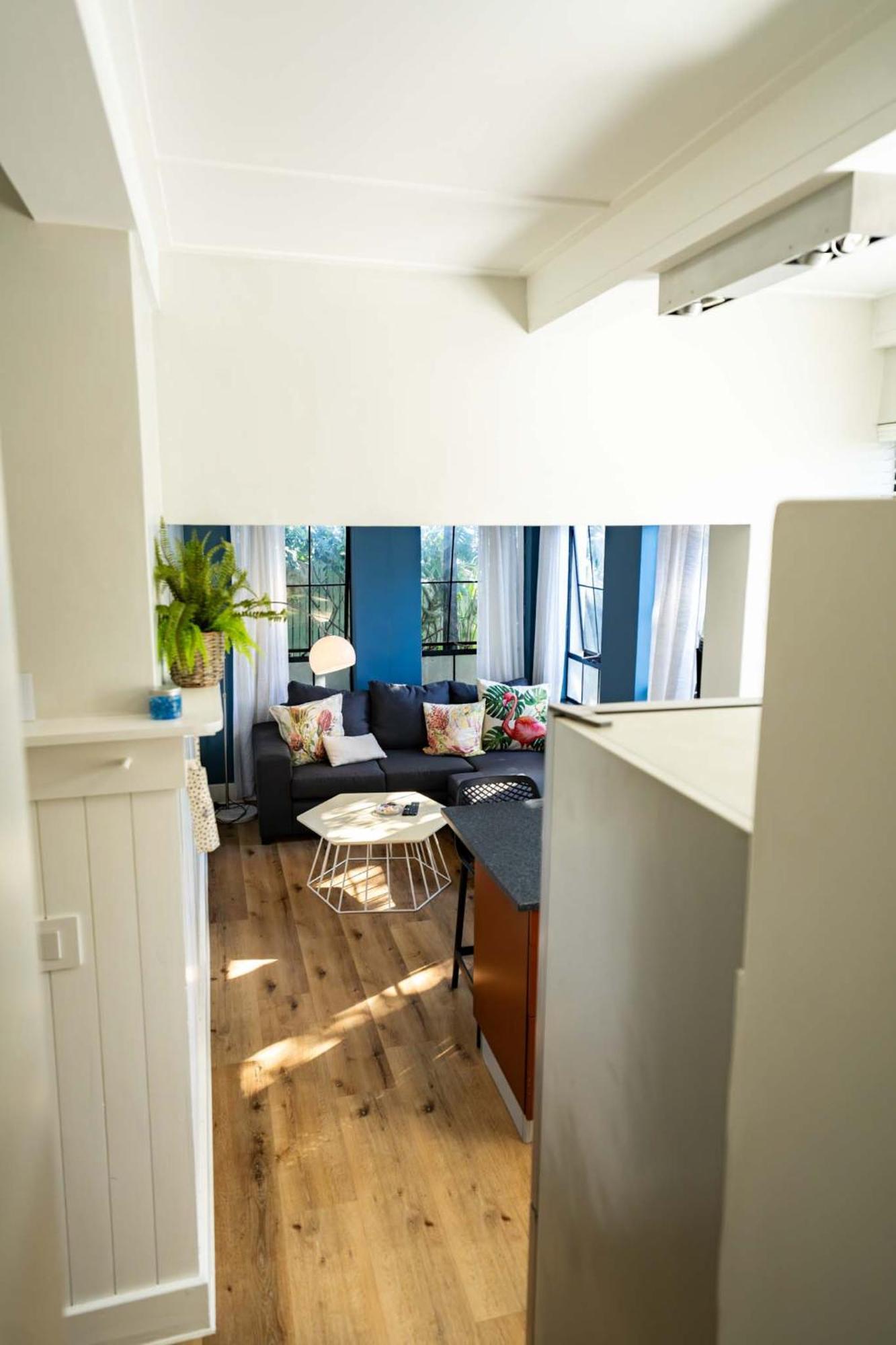 Apartment Point's Pod - Indulge In An Urban Oasis