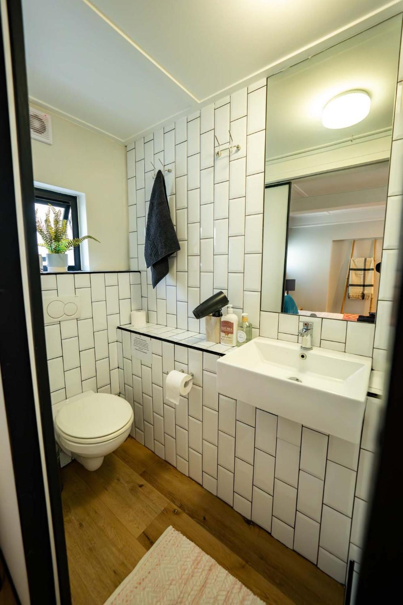 Point's Pod - Indulge In An Urban Oasis Apartment *