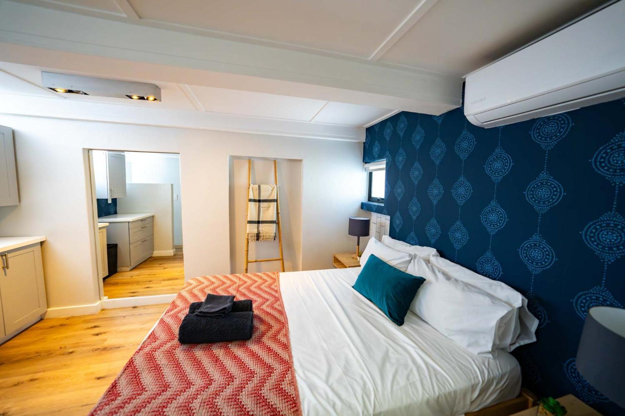 Point's Pod - Indulge In An Urban Oasis Apartment *