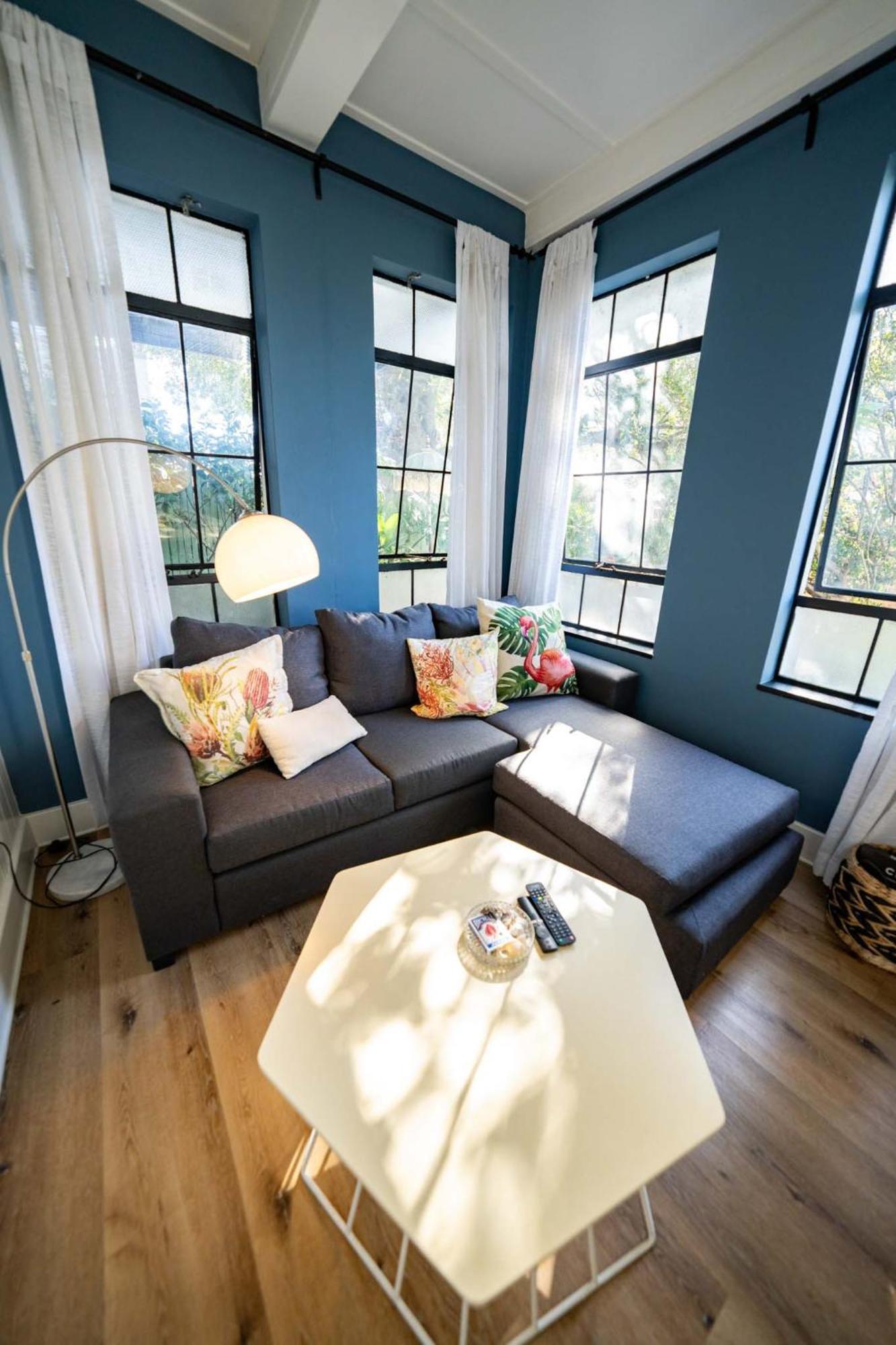 Apartment Point's Pod - Indulge In An Urban Oasis *